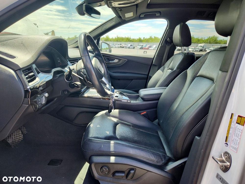 Audi Q7 3.0 TFSI Quattro Tiptronic - 7