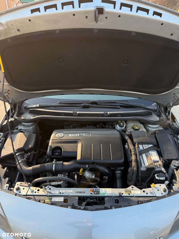 Opel Astra 1.7 CDTI DPF Cosmo - 20