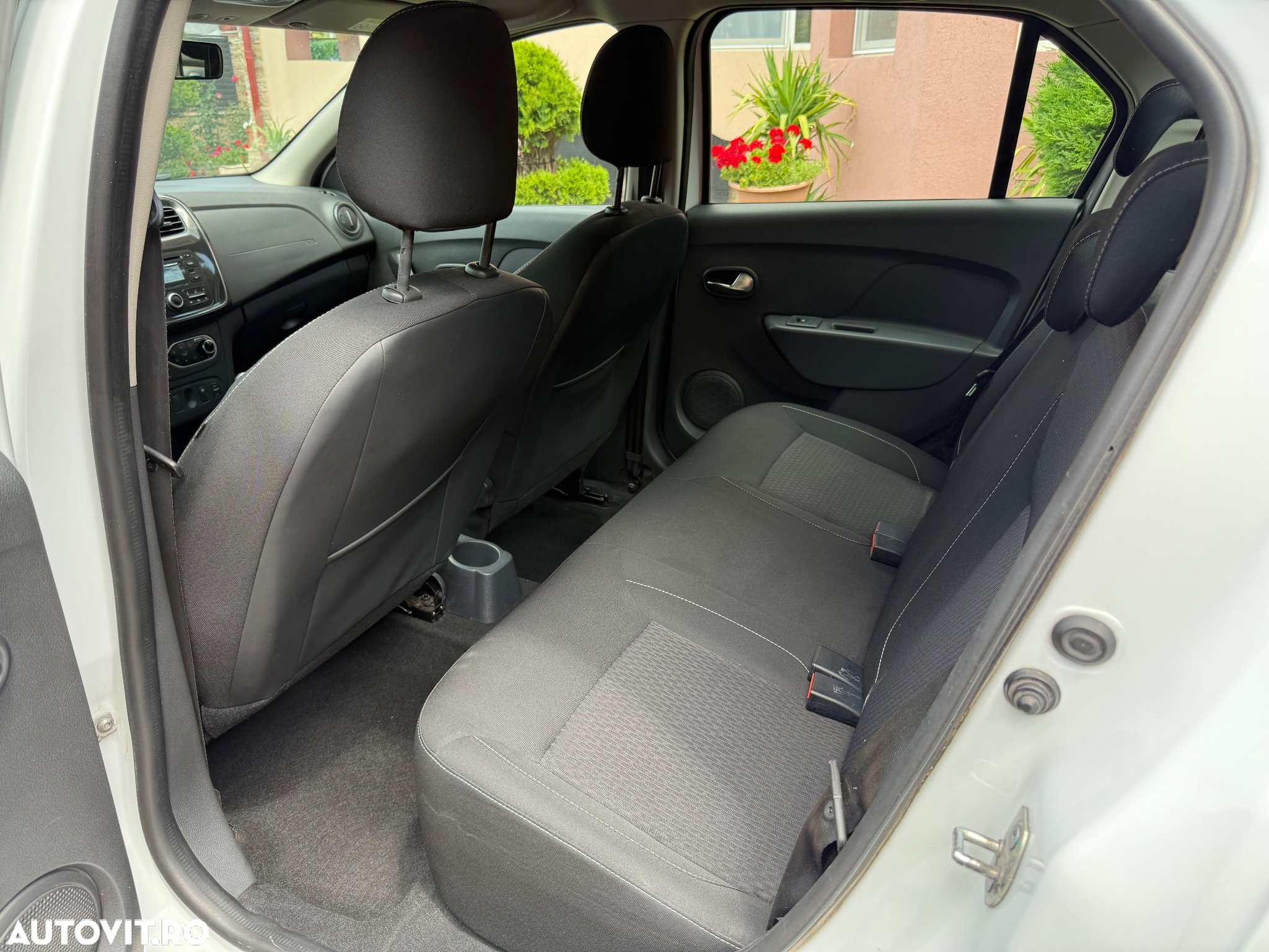 Dacia Logan MCV 1.0 SCe SL PLUS - 14