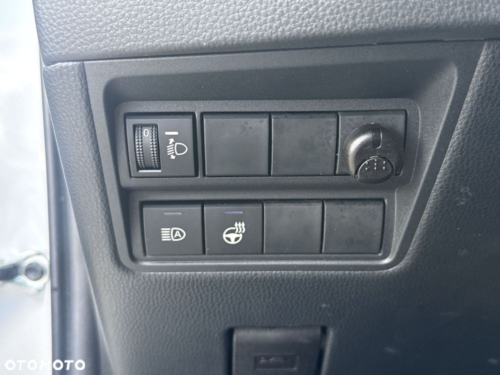 Toyota Yaris Hybrid 1.5 Style - 19