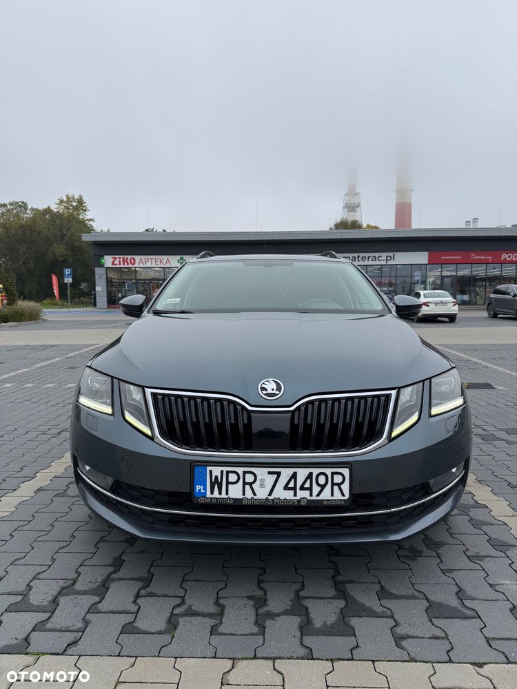 Skoda Octavia 2.0 TDI Style DSG - 1