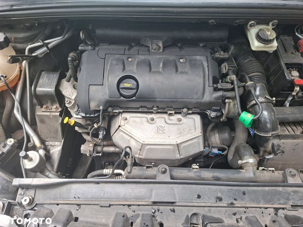 Peugeot 308 1.6 Trendy - 9