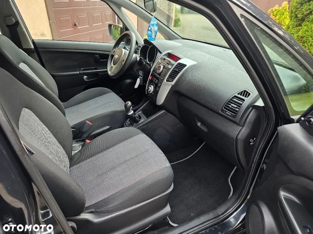 Kia Venga 1.4 CVVT Dream-Team Edition - 7