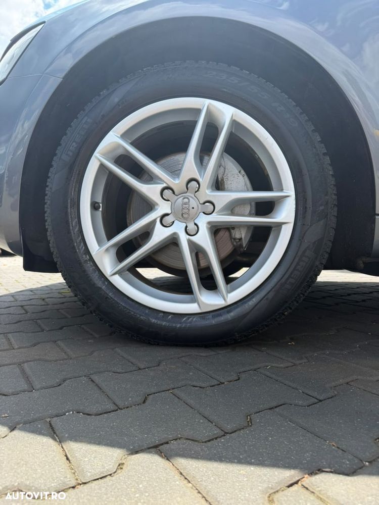 Audi Q5 2.0 40 TDI quattro S tronic Basic - 9