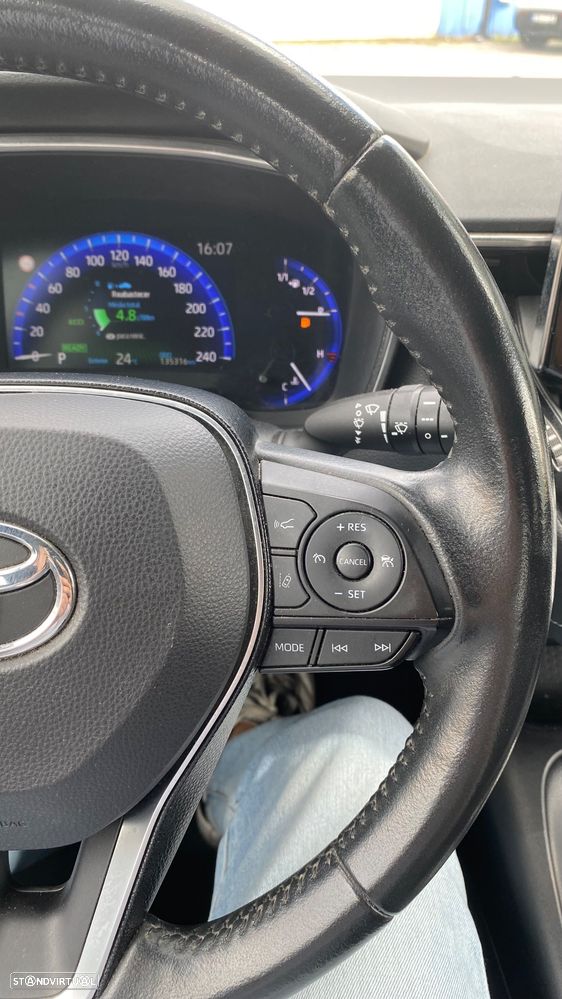 Toyota Corolla 1.8 Hybrid Comfort - 31