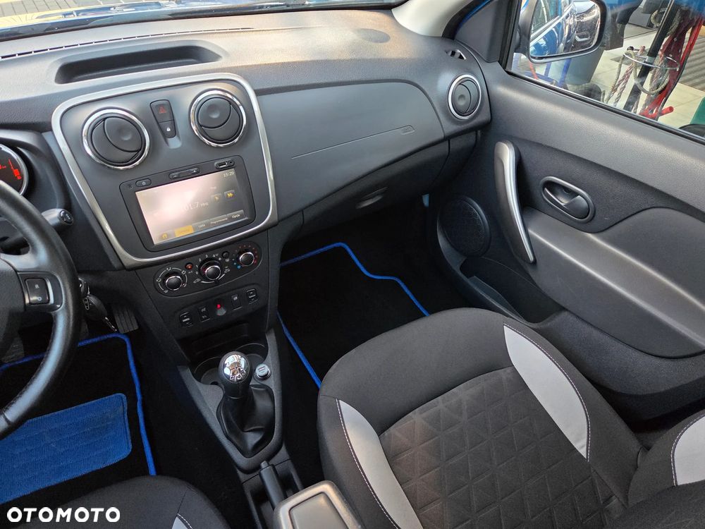 Dacia Sandero TCe 90 Celebration - 21