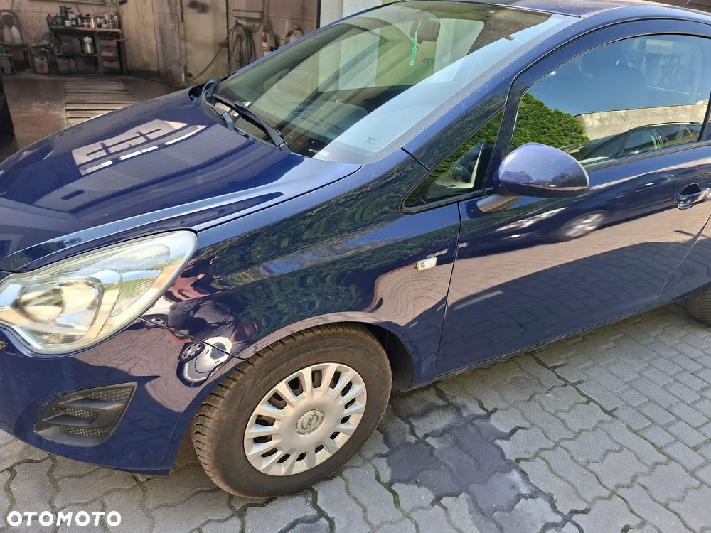 Opel Corsa 1.2 Cosmo - 9