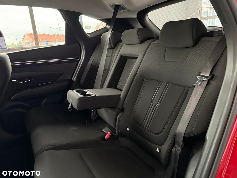 Hyundai Tucson 1.6 T-GDi Smart 2WD - 24