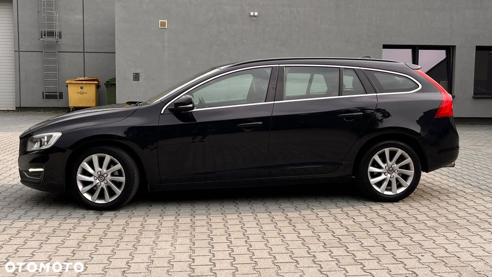 Volvo V60 D3 Momentum - 2