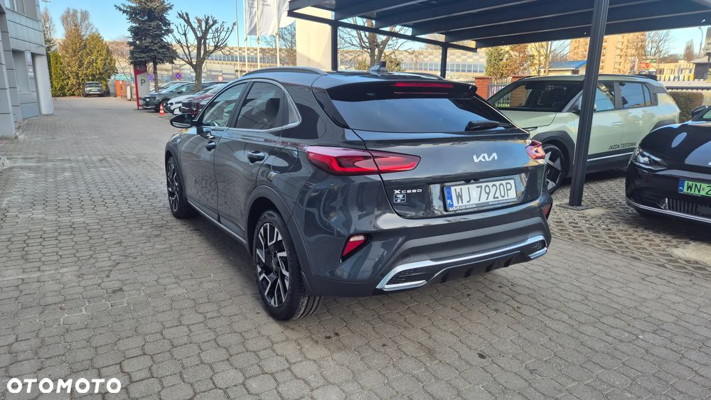 Kia XCeed 1.6 T-GDI M DCT - 4