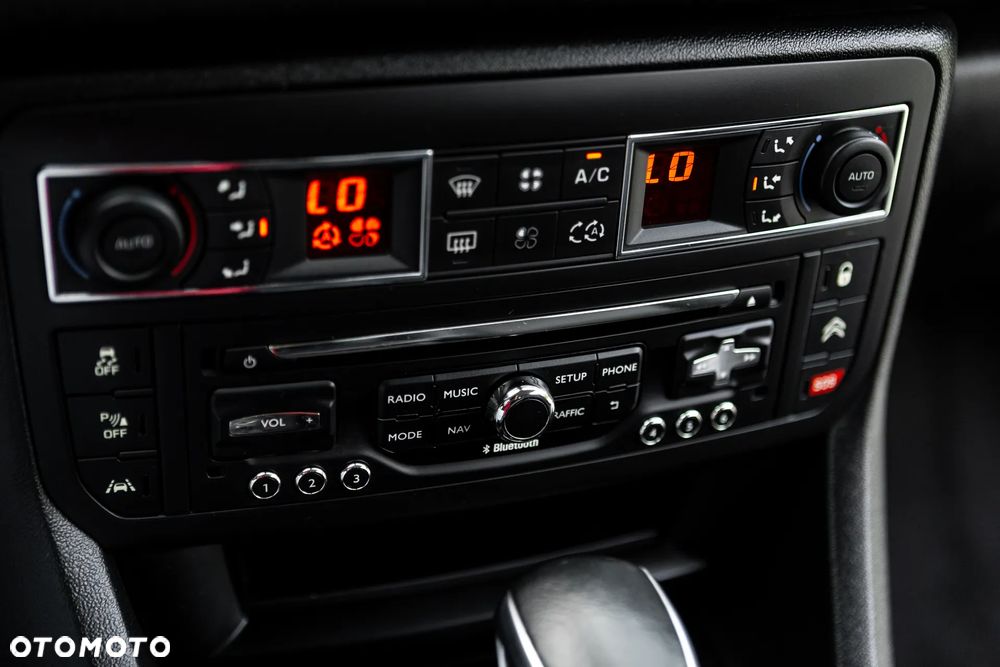Citroën C5 2.0 HDi Exclusive - 24
