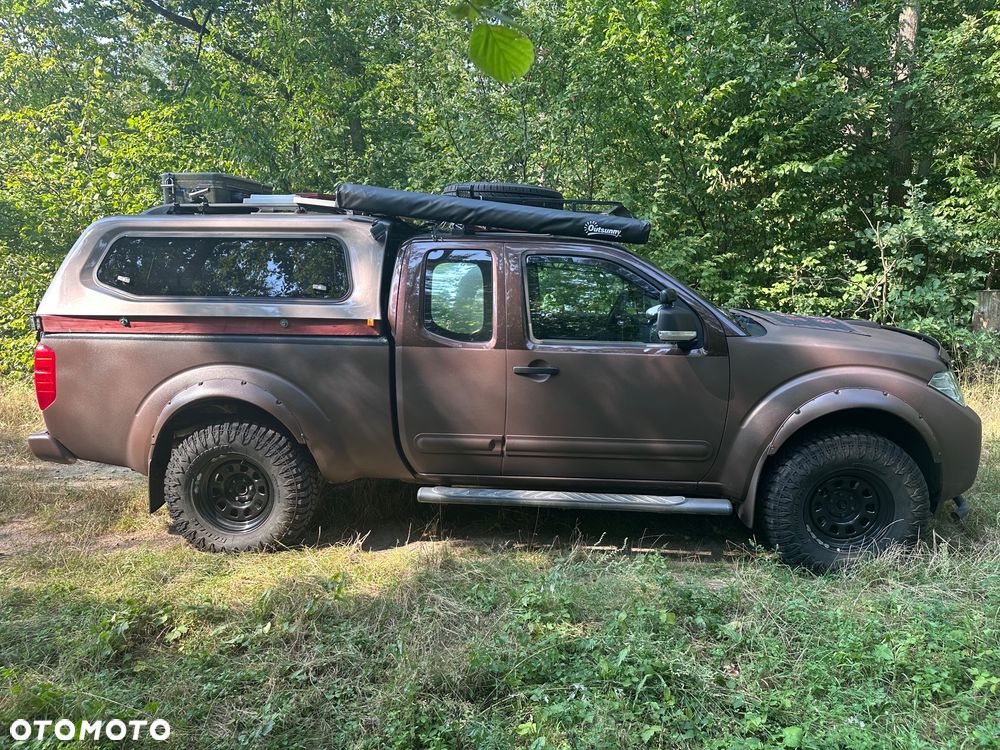 Nissan Navara 2.5 D SE Long - 25