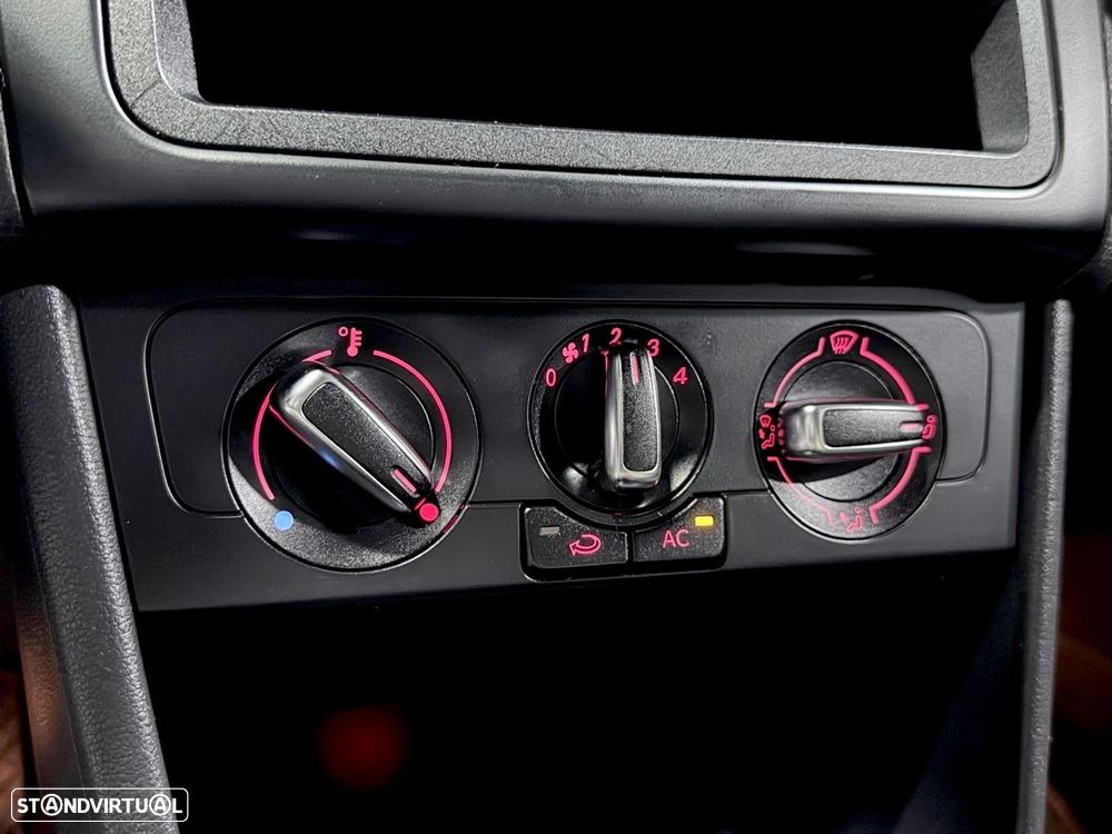 VW Polo - 23