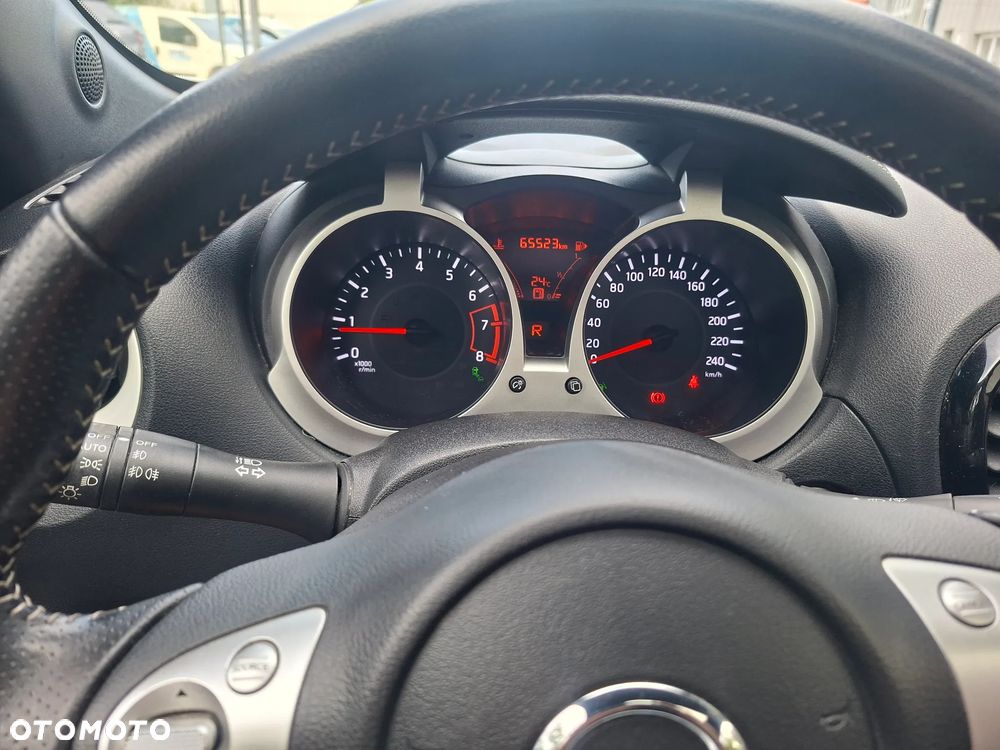 Nissan Juke 1.6 Tekna (lea) Xtronic EU6 - 23