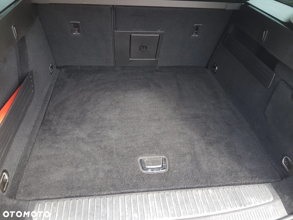 Opel Astra 2.0 CDTI DPF SportsTourer Exklusiv - 20