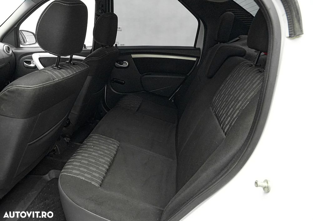 Dacia Logan 1.6 MPI Preference - 14