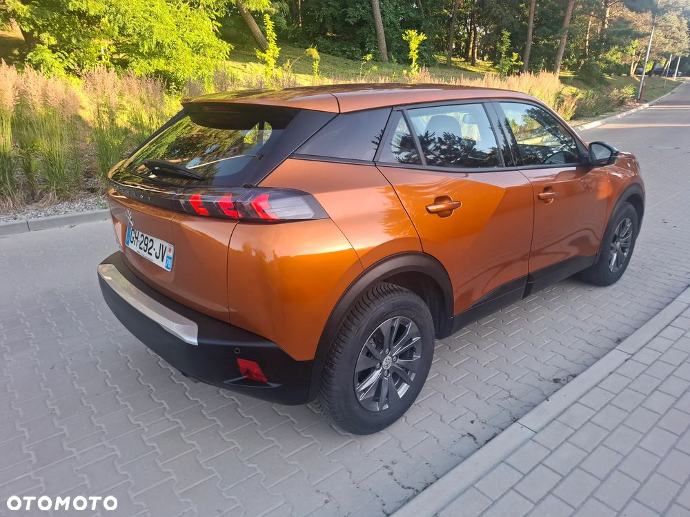 Peugeot 2008 - 8