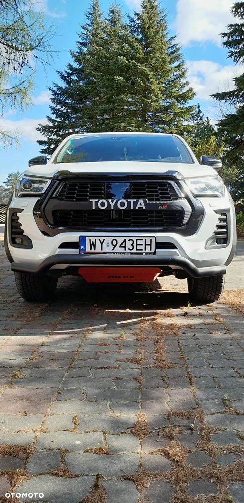 Toyota Hilux 2.8 D-4D Double Cab GR Sport 4x4 - 2