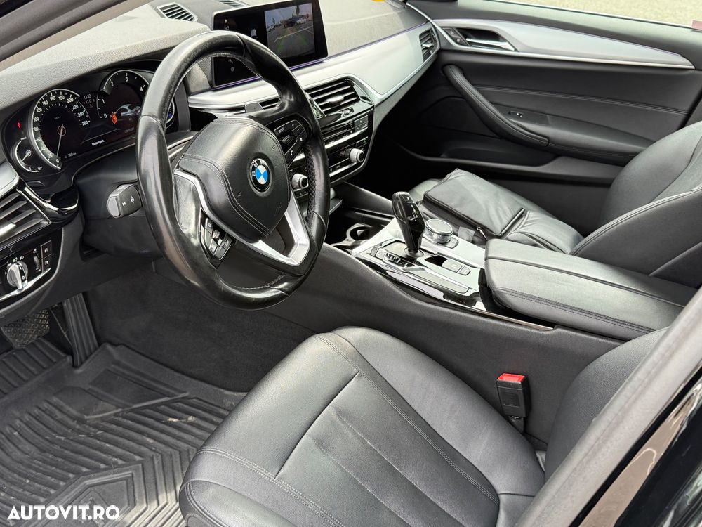 BMW Seria 5 520d AT - 6