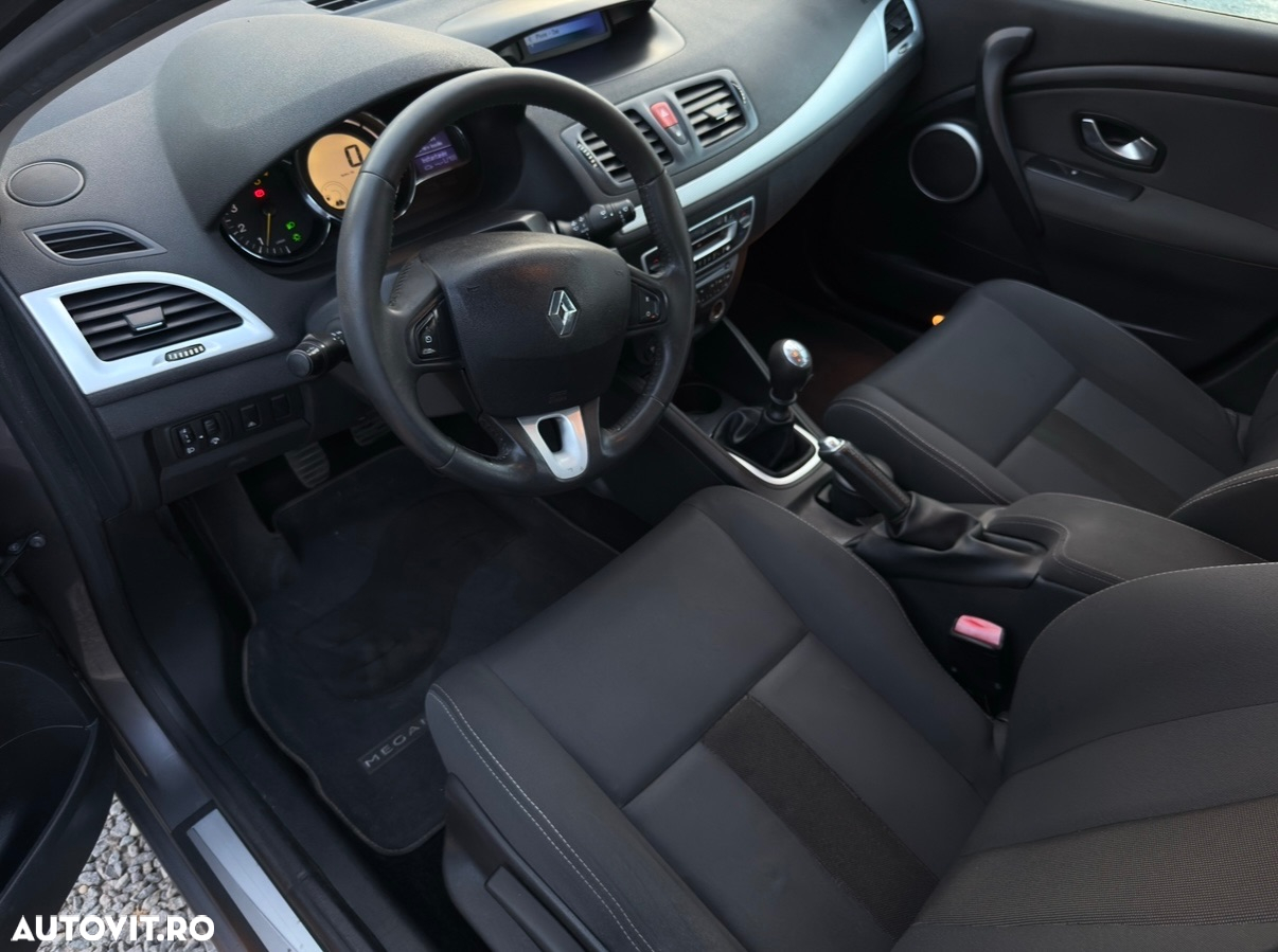 Renault Megane 1.5 dCi Dynamique - 6