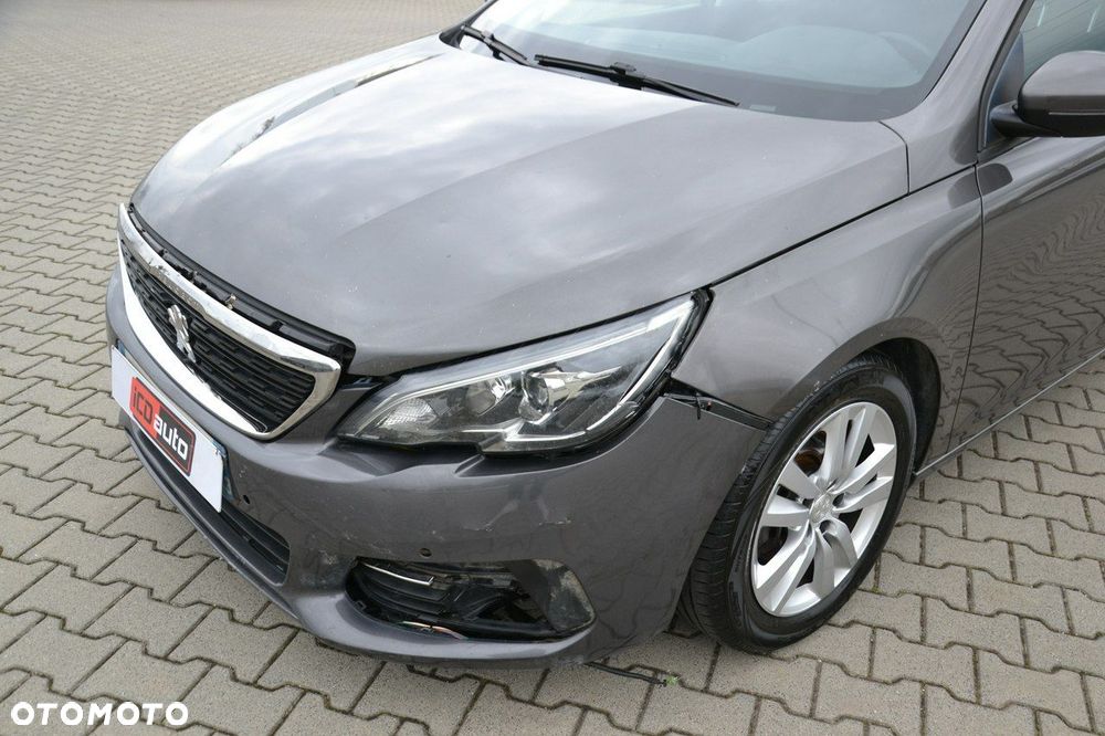 Peugeot 308 - 10