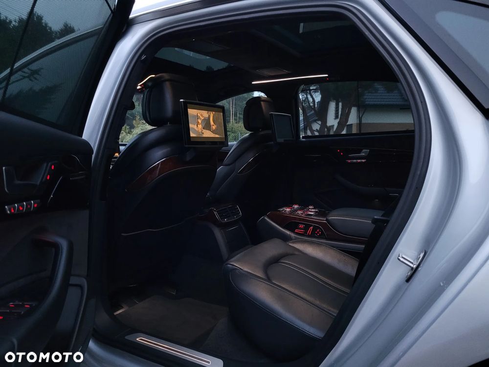 Audi A8 - 23