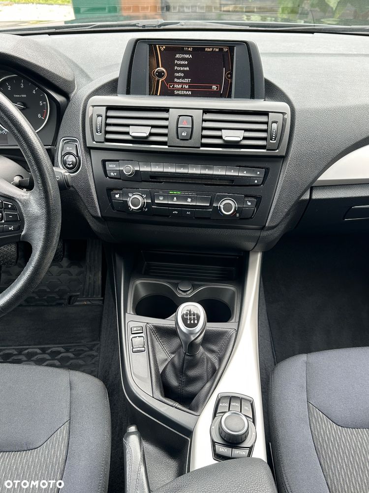 BMW Seria 1 - 16