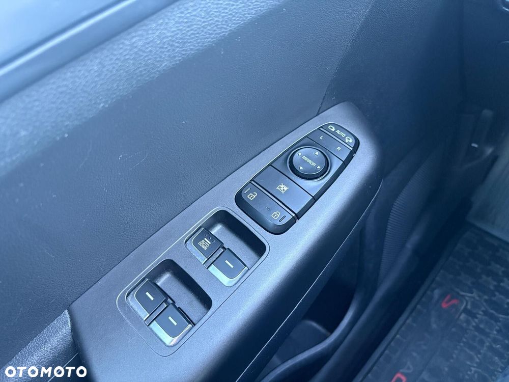 Kia Sportage 1.6 T-GDI M 2WD DCT - 23