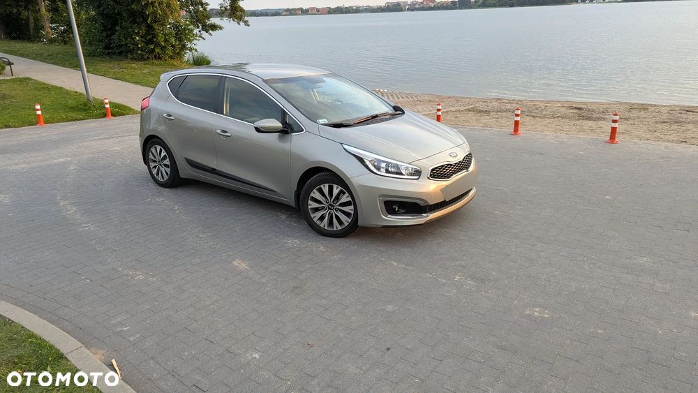 Kia Ceed 1.6 GDI L Business Line - 9