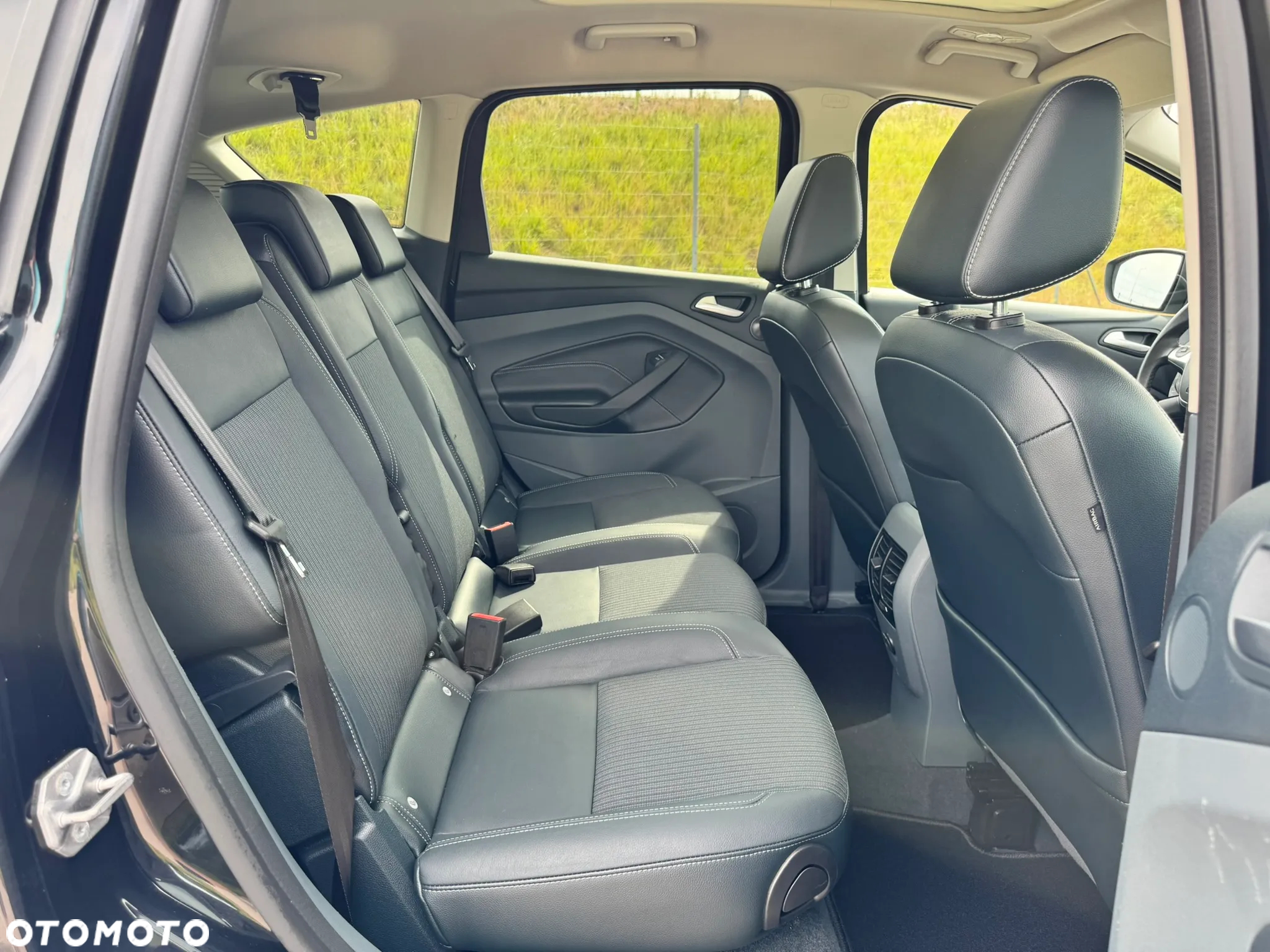Ford C-MAX 2.0 TDCi Titanium - 31