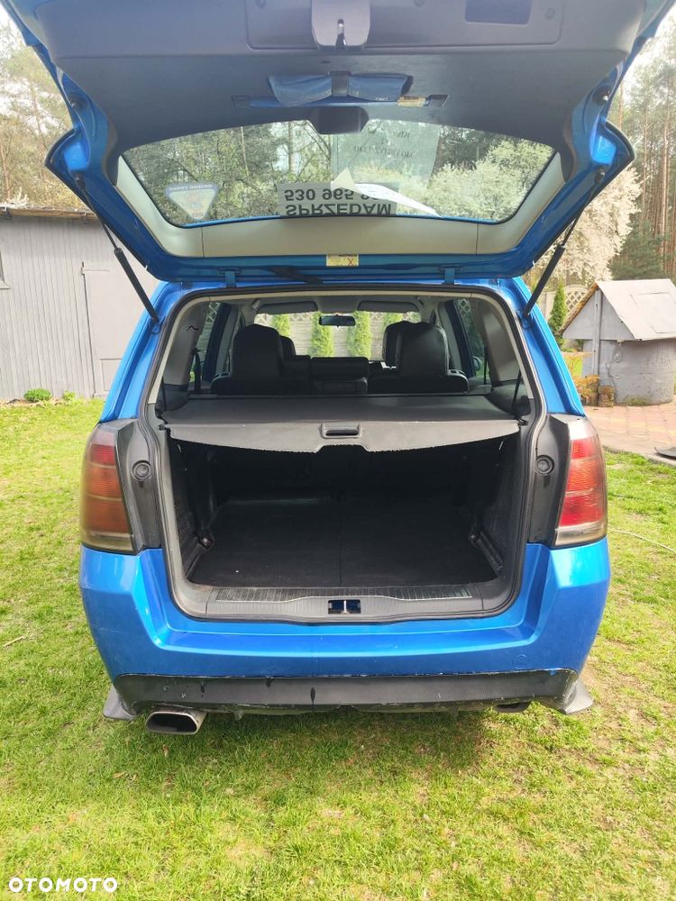 Opel Zafira - 8