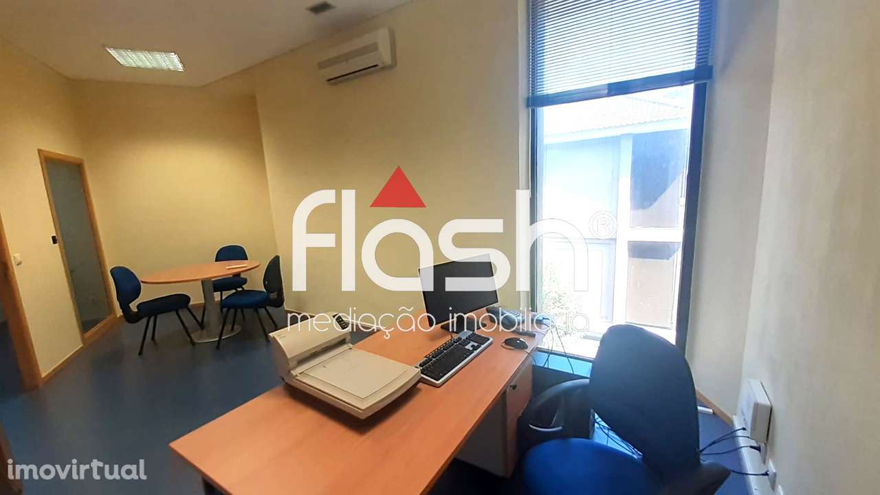 Centro de escritórios em Linda-a-Velha - Grande imagem: 2/14