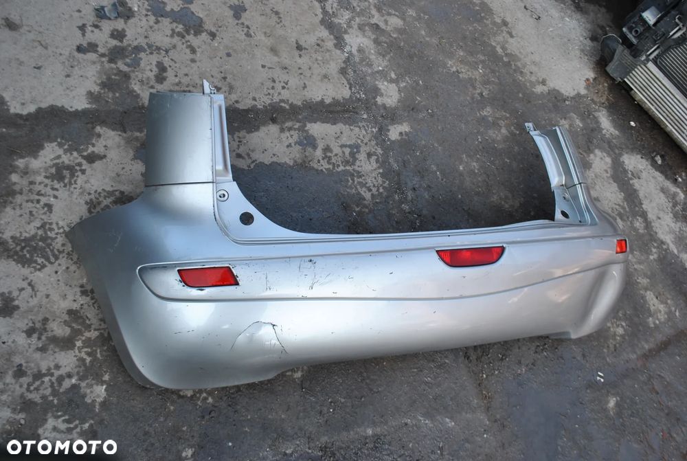 Zderzak tył Nissan Note - 2