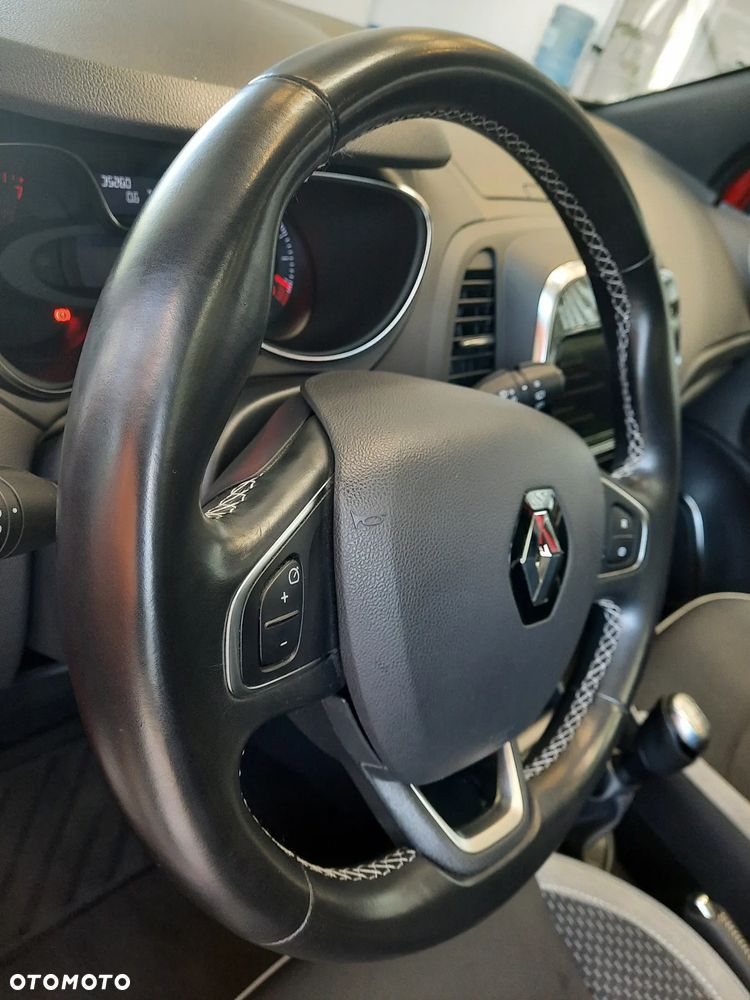 Renault Captur (ENERGY) TCe 90 BOSE EDITION - 18