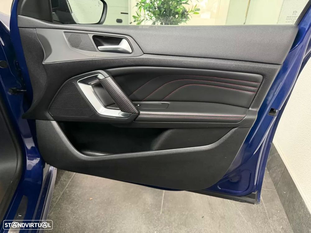 Peugeot 308 SW e-HDi FAP 115 Stop&Start EGS6 Allure - 19