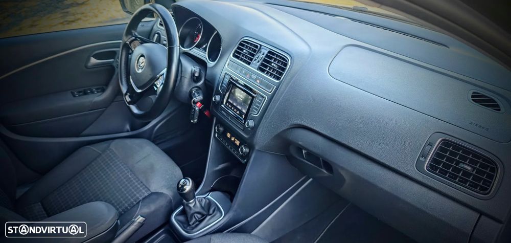 VW Polo 1.4 TDi (Blue Motion ) Comfortline - 10