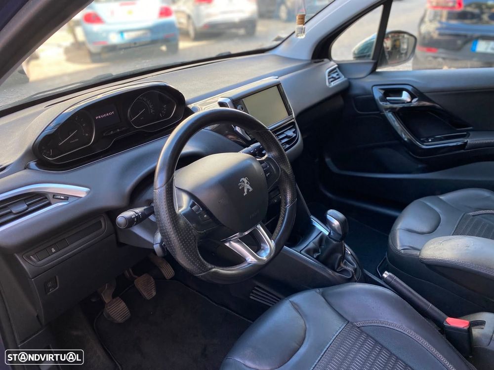 Peugeot 208 1.4 HDi Active - 12