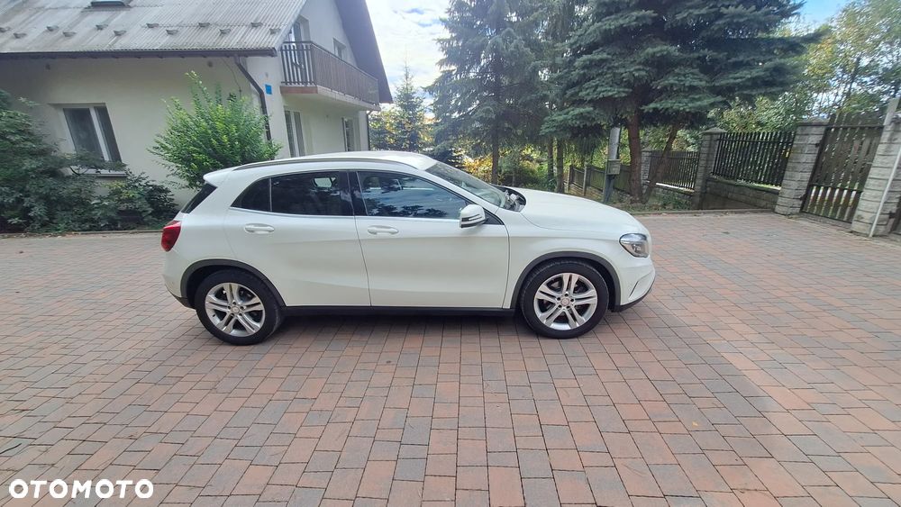 Mercedes-Benz GLA 250 4Matic 7G-DCT AMG Line - 7