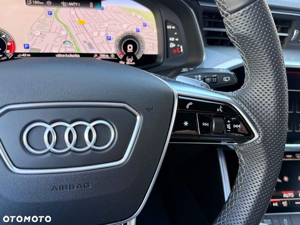 Audi S6 Avant - 29