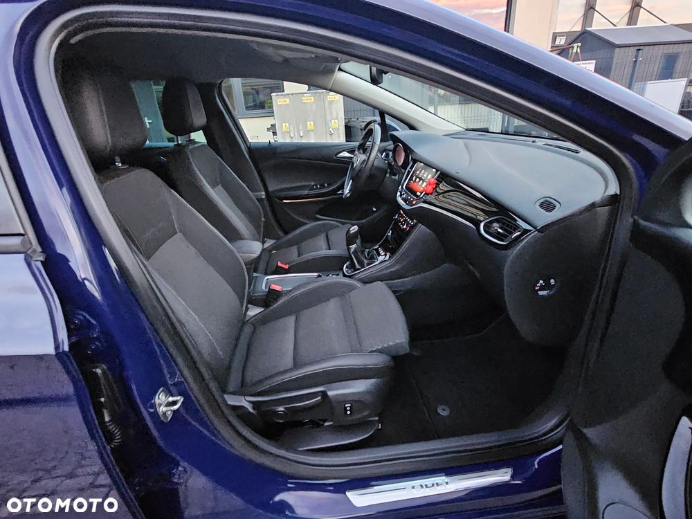 Opel Astra 1.6 BiTrb D (CDTI) Start/Stop Innovation - 10