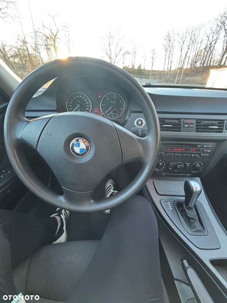 BMW Seria 3 320d DPF - 9