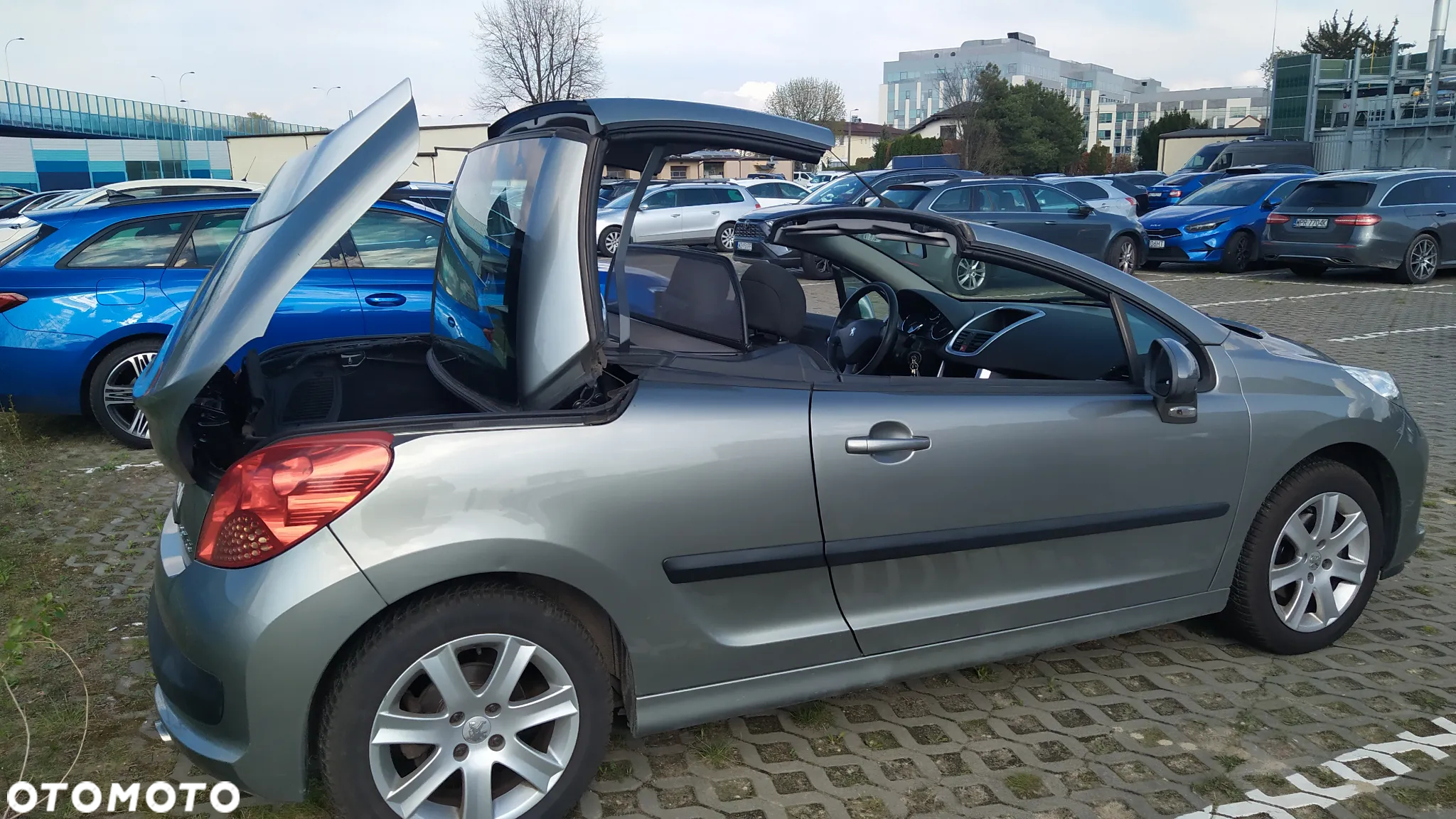 Peugeot 207 CC - 15