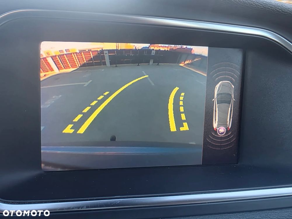 Volvo V40 - 22