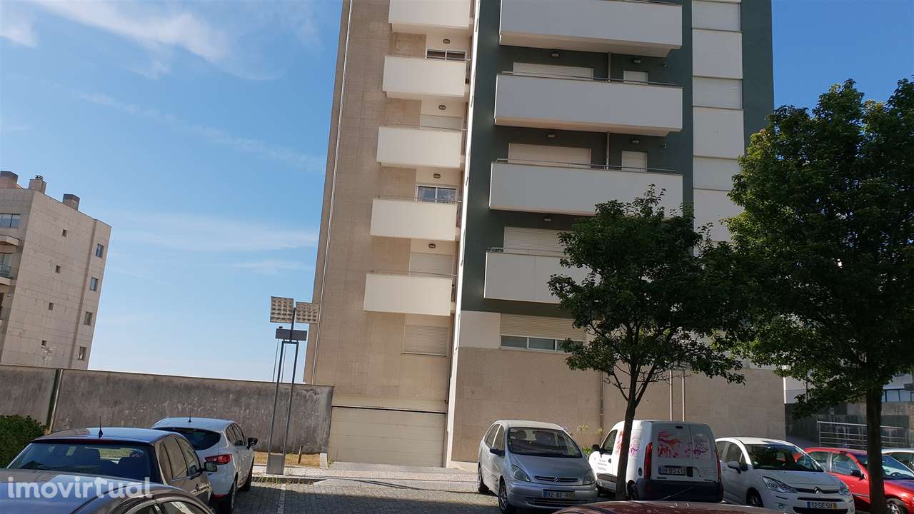 Garagem  Venda em Póvoa de Varzim, Beiriz e Argivai,Póvoa de Varzim - Grande imagem: 2/6