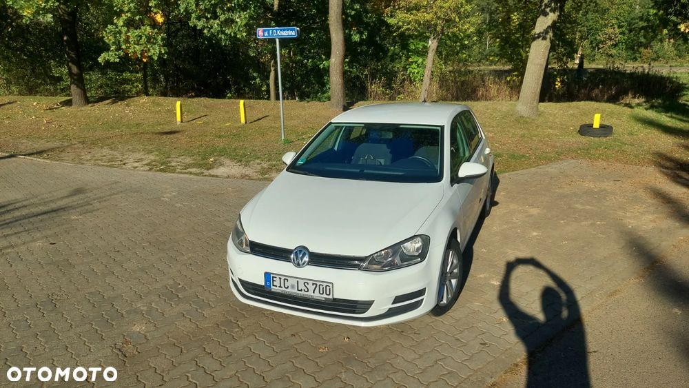 Volkswagen Golf 1.6 TDI BlueMotion Comfortline - 10