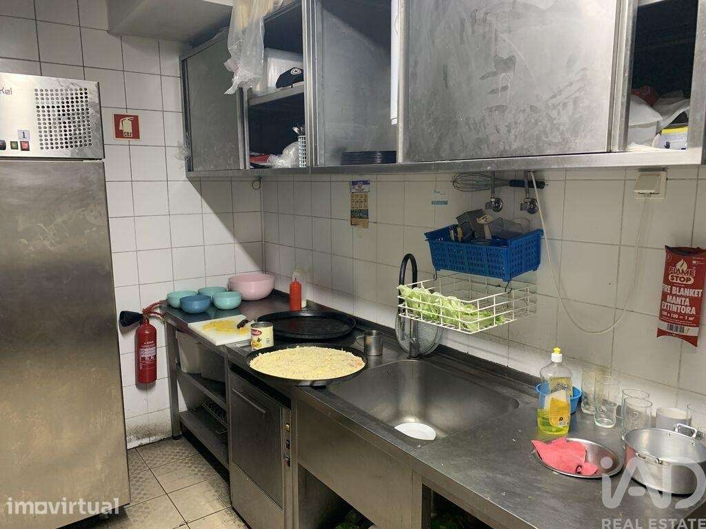 Loja / Estabelecimento Comercial em Alijó de 121,00 m2 - Grande imagem: 4/14