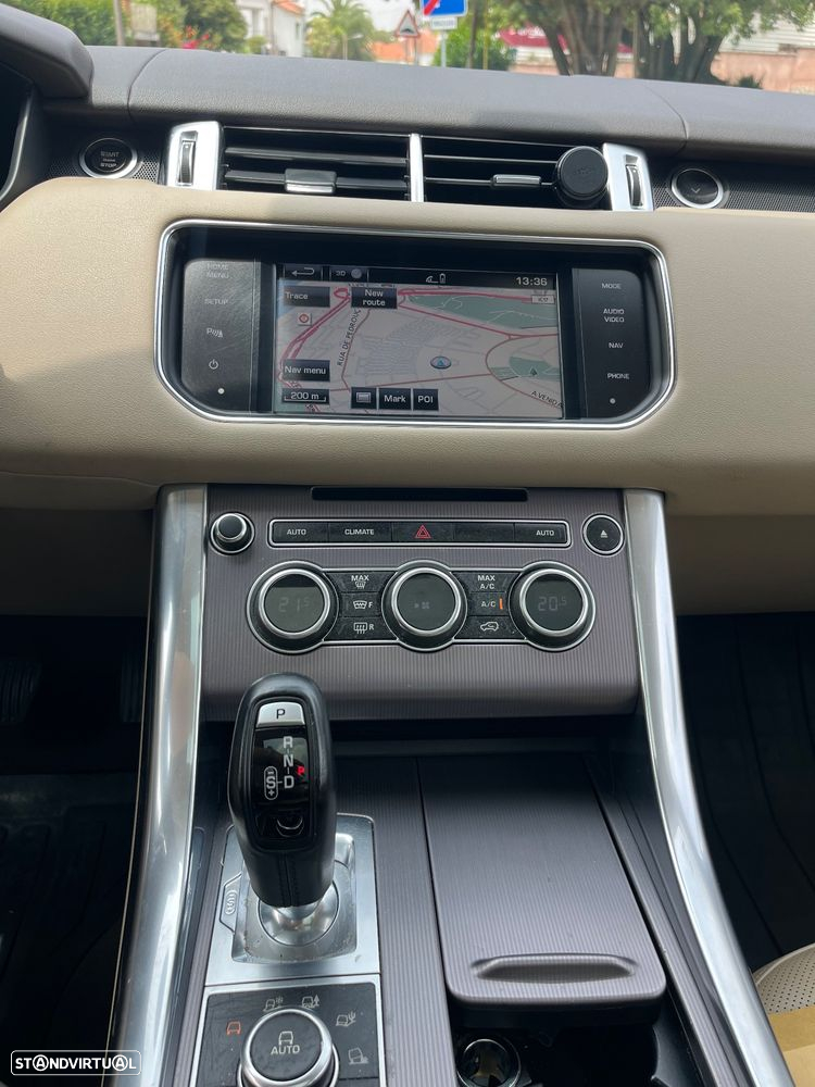 Land Rover Range Rover Sport 3.0 SDV6 HSE - 16