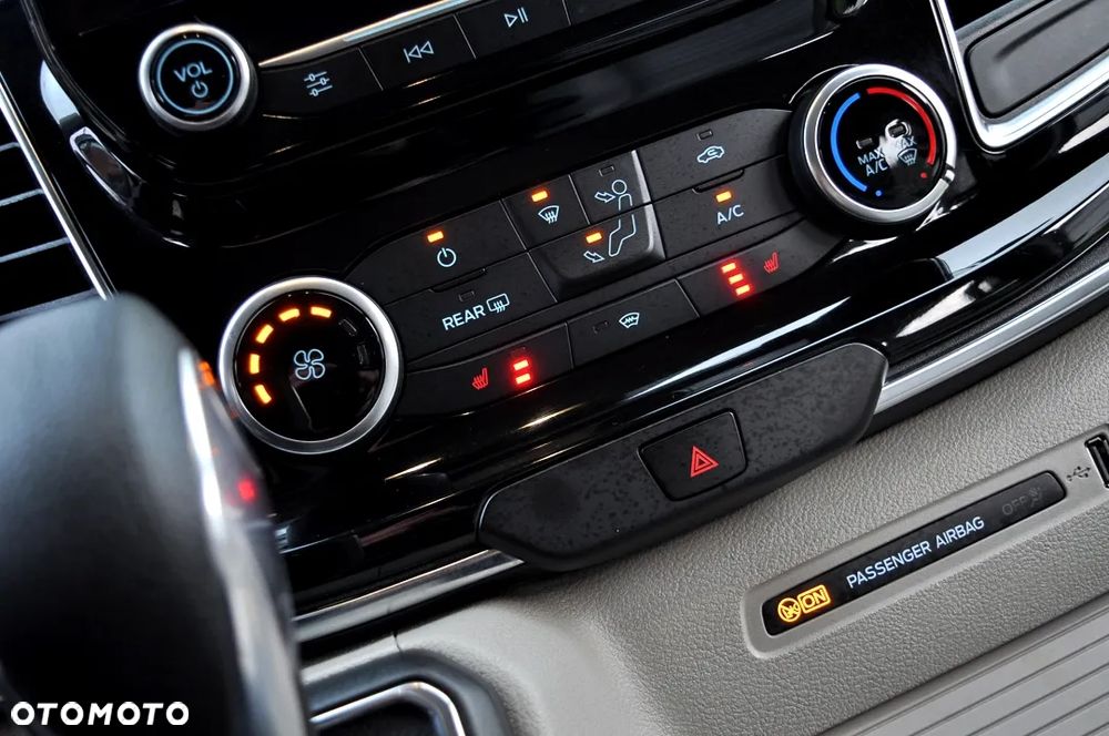 Ford Tourneo Custom 2.0 TDCi L2 Titanium SelectShift - 21