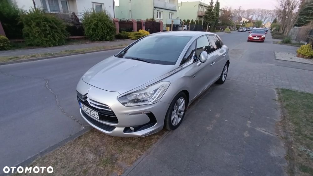 Citroën DS5 Hybrid4 - 3