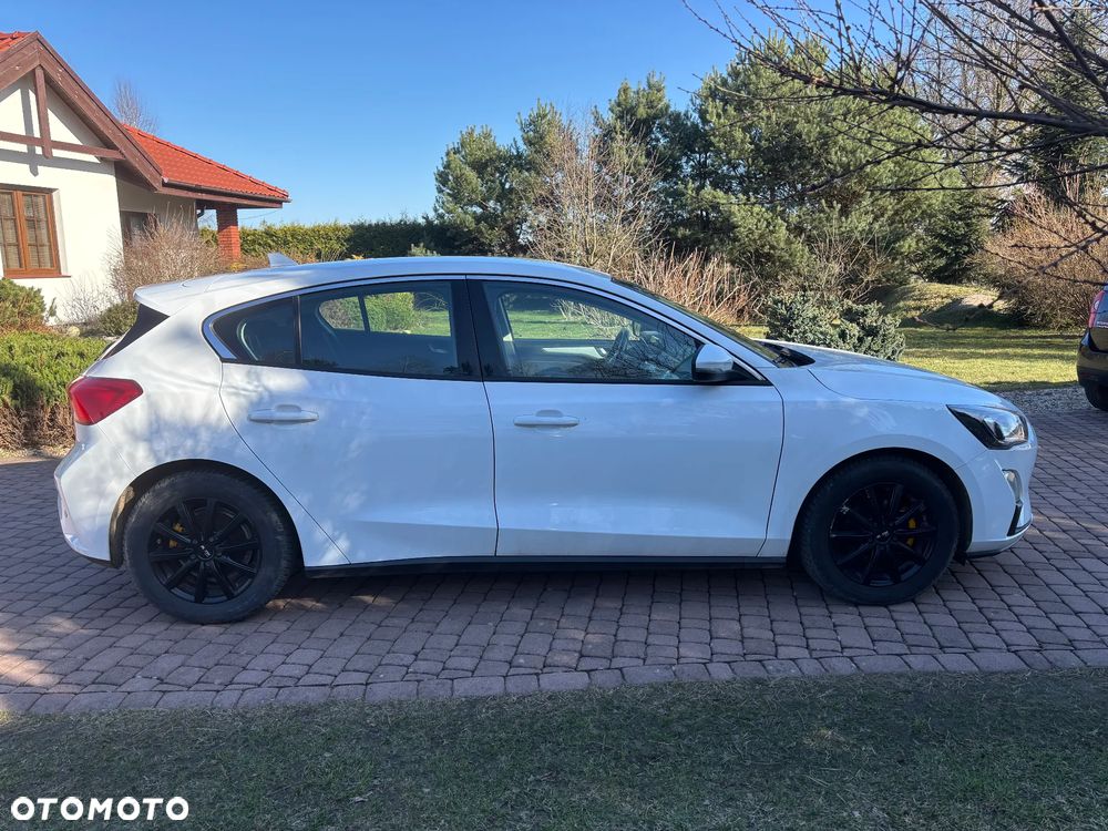Ford Focus 1.0 EcoBoost Start-Stopp-System COOL&CONNECT - 4